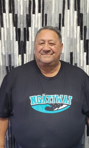 Adults Tee 4/5XL - Ngātiwai Ngaru Nui (Black)
